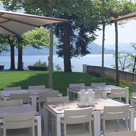 Ξενοδοχείο με διαμερίσματα Lario 5*